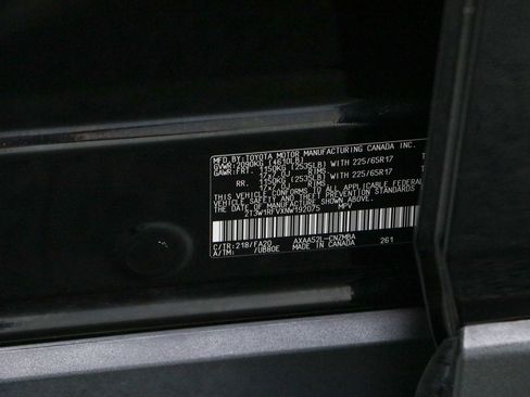 Used 2022 Toyota RAV4 XLE FWD image 31