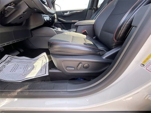 New 2025 Ford Escape ST-Line w/ Tech Pack #1 image 12