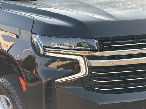 Used 2024 Chevrolet Tahoe LT w/ Luxury Package AWD/4WD image 25