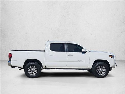 Used 2019 Toyota Tacoma SR5 image 4