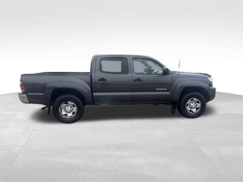 Used 2011 Toyota Tacoma 4x4 Double Cab w/ SR5 Pkg #2 image 6