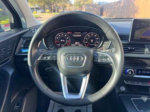 Used 2018 Audi Q5 2.0T Premium Plus w/ Premium Plus Package image 19