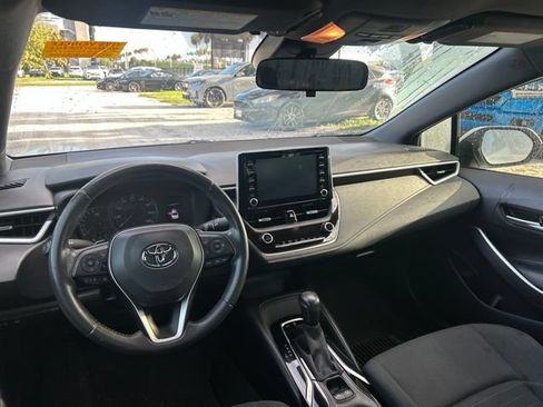 Used 2020 Toyota Corolla SE FWD image 14