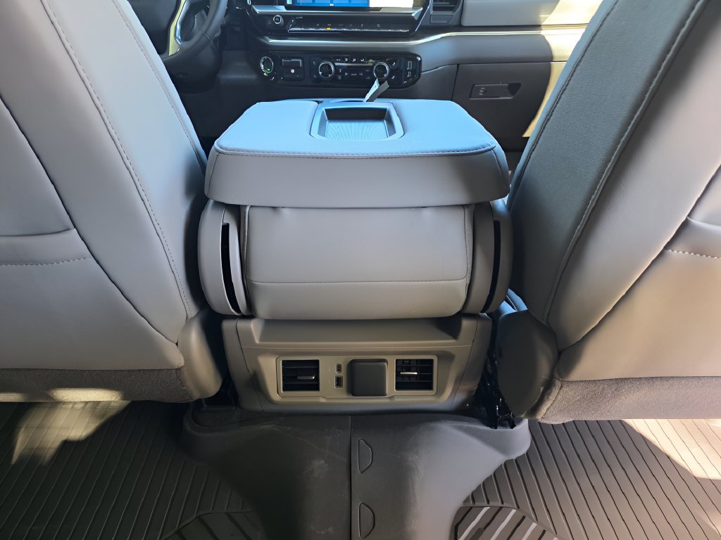 New 2026 Chevrolet Silverado 2500 LT w/ All Star Edition AWD/4WD image 12