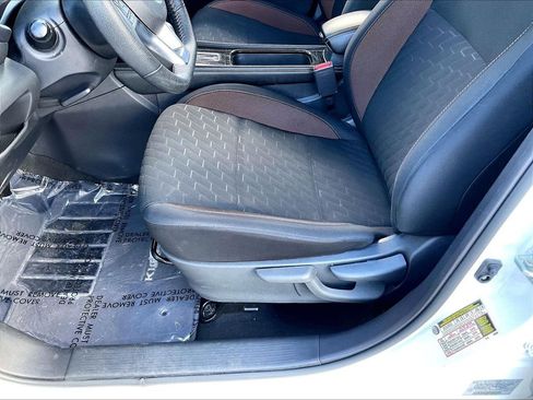 Used 2024 Nissan Kicks SR FWD image 32