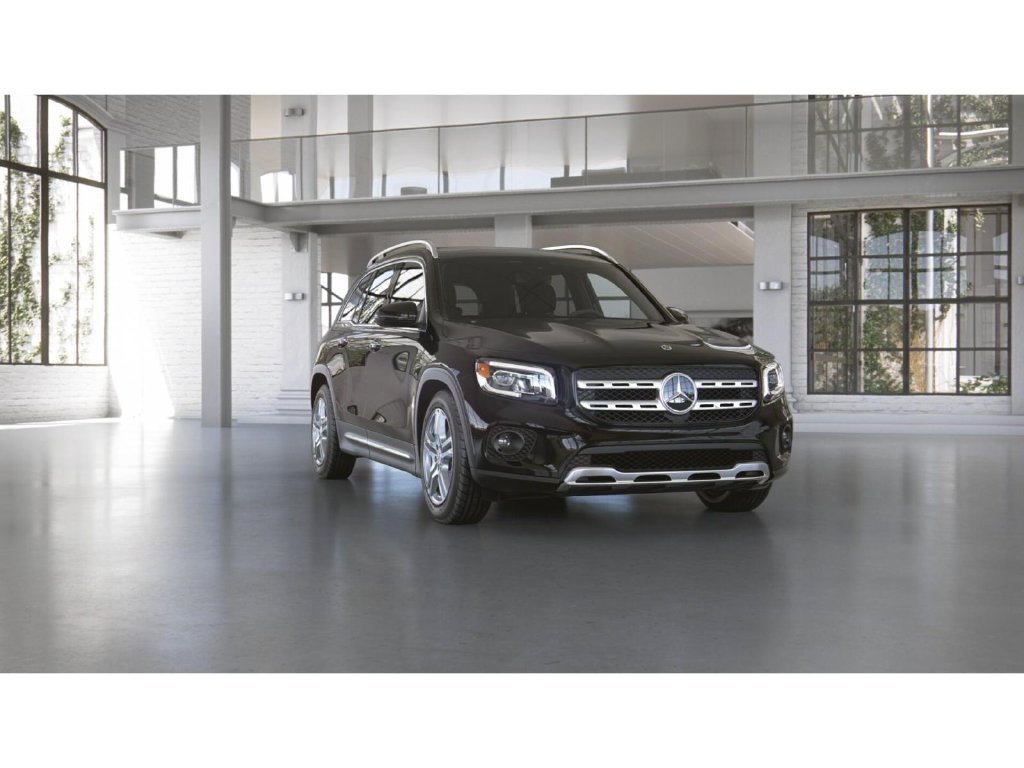Used 2023 Mercedes-Benz GLB 250 4MATIC image 10
