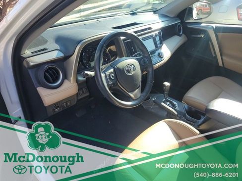 Used 2014 Toyota RAV4 Limited image 28