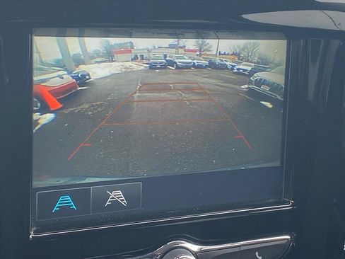 Used 2019 Chevrolet Traverse LS image 15