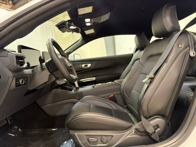 Used 2026 Ford Mustang Premium RWD image 12