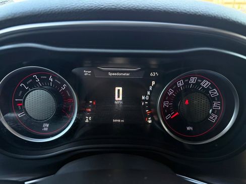 Used 2018 Dodge Challenger R/T image 15