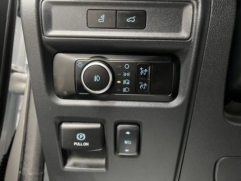 Used 2024 Ford Expedition Max Limited image 32