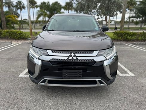 Used 2019 Mitsubishi Outlander LE AWD/4WD image 11