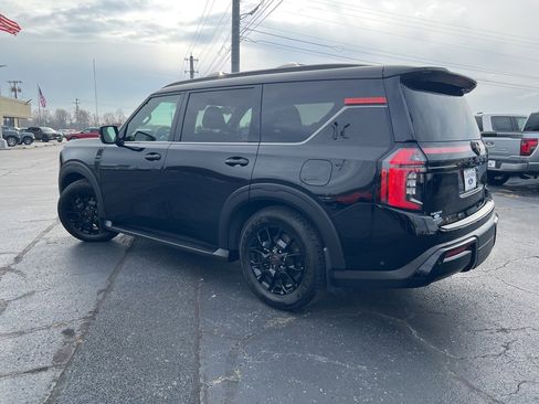 Used 2025 Nissan Armada PRO-4X w/ Pro-4X Premium Package image 10