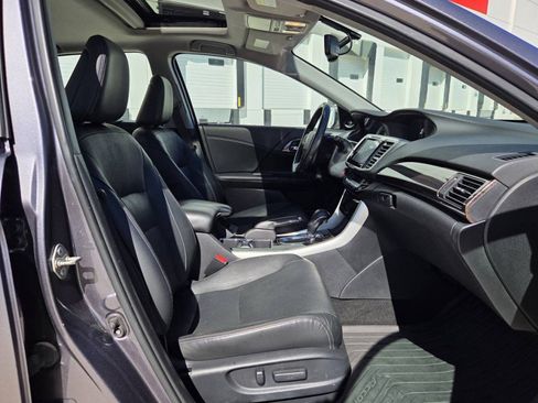 Used 2016 Honda Accord EX-L image 13