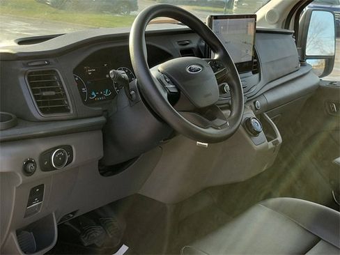 Used 2023 Ford E-Transit Medium Roof w/ Load Area Protection Package image 5