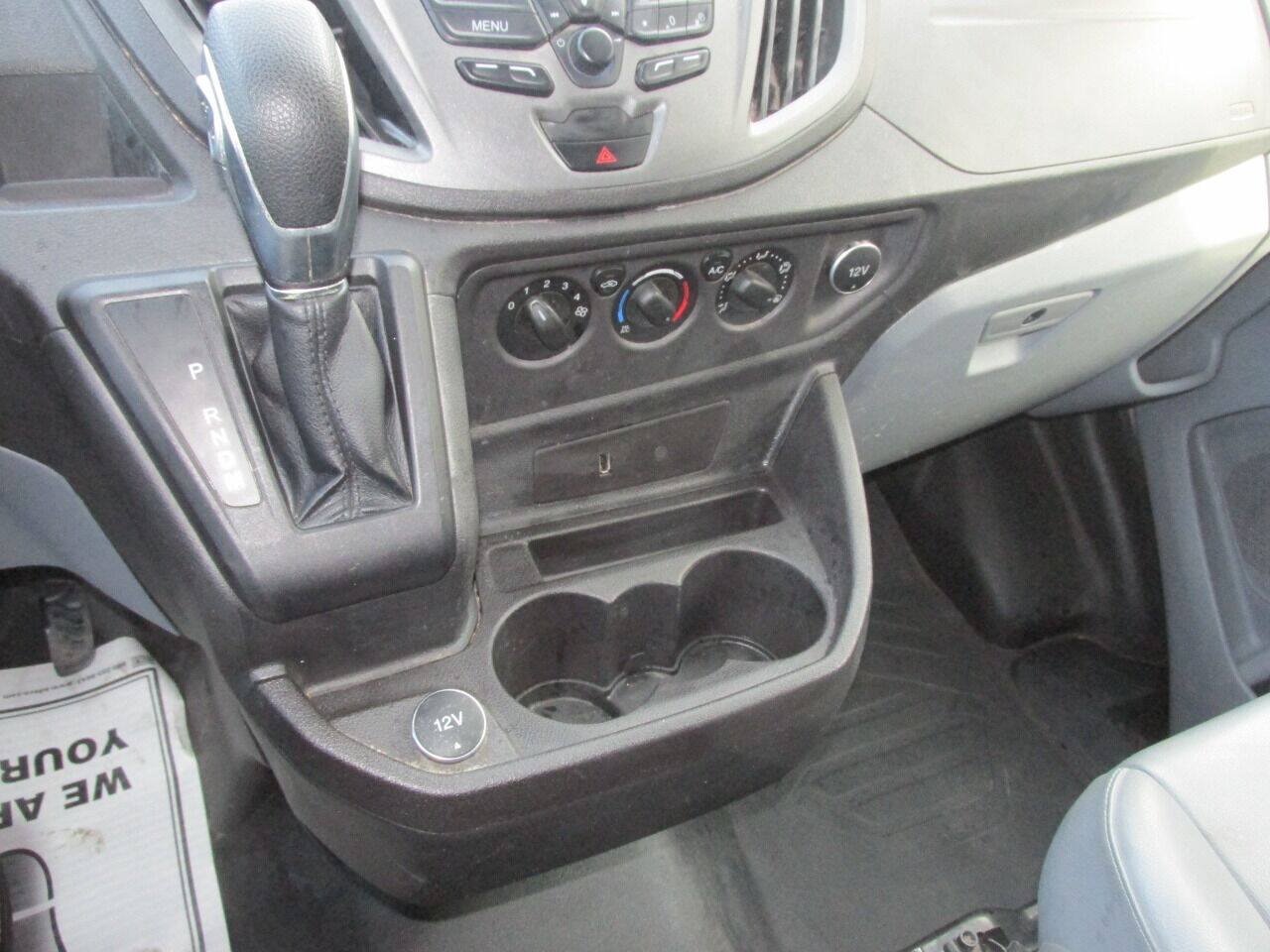 Used 2018 Ford Transit 250 148 Medium Roof RWD image 57