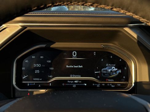 Used 2024 GMC Sierra 2500 Denali w/ Technology Package image 17