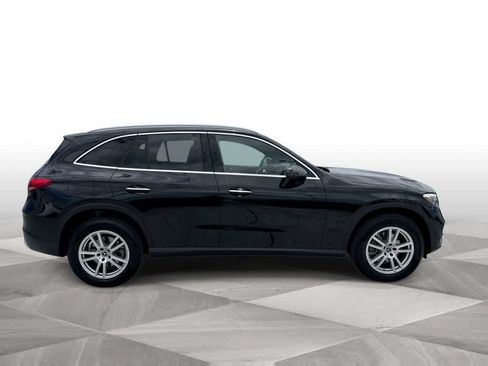 Used 2026 Mercedes-Benz GLC 300 image 9