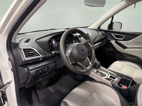 Used 2021 Subaru Forester image 10