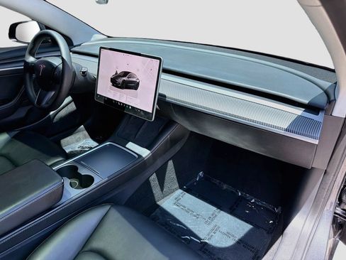 Used 2023 Tesla Model 3 Performance AWD/4WD image 34