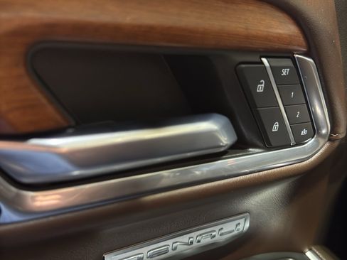 Certified 2022 GMC Sierra 1500 Denali image 40