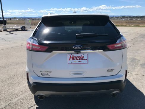 Used 2019 Ford Edge SEL w/ Equipment Group 201A AWD/4WD image 7