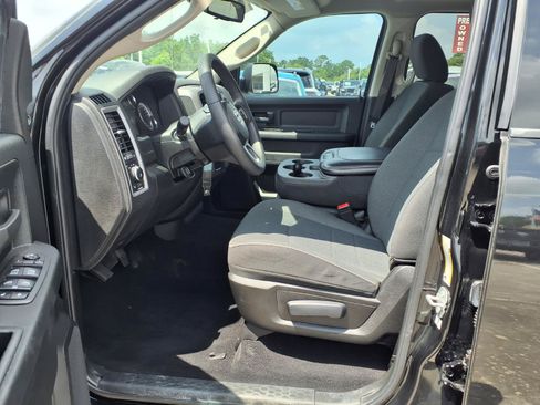 Used 2021 RAM 1500 Tradesman w/ Tradesman SXT Package RWD image 10