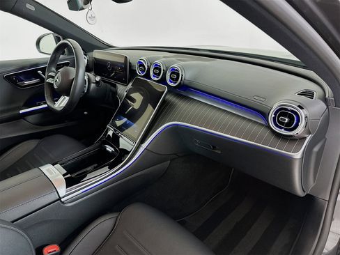 Used 2023 Mercedes-Benz C 300 Sedan image 31