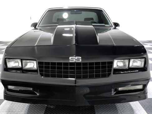 Used 1987 Chevrolet El Camino image 2