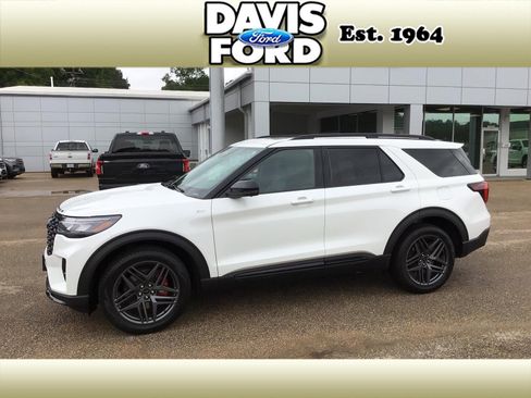 New 2026 Ford Explorer ST-Line AWD/4WD image 4