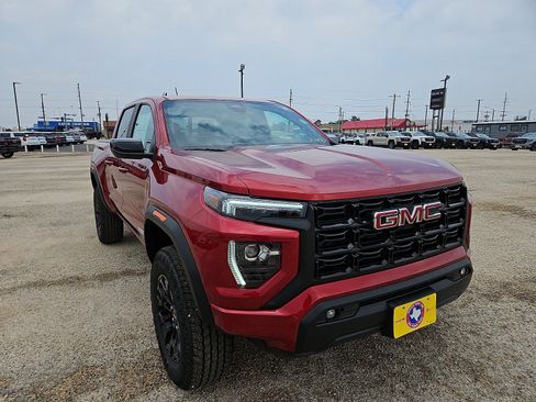 New 2026 GMC Canyon Elevation w/ Convenience Package RWD image 7