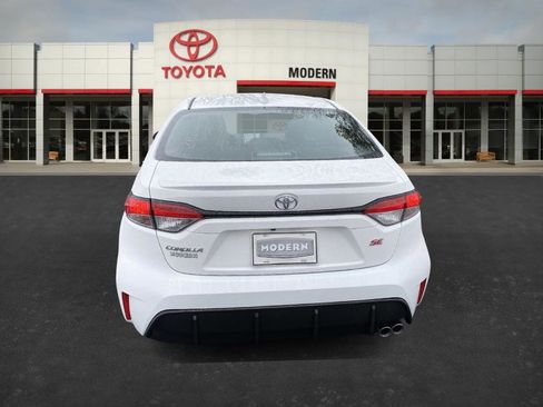 Certified 2024 Toyota Corolla SE image 4