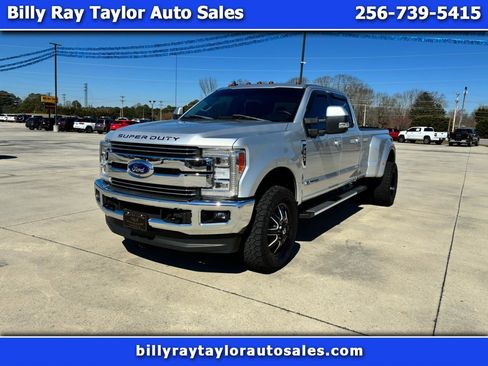 Used 2019 Ford F350 Lariat w/ Lariat Ultimate Package image 1