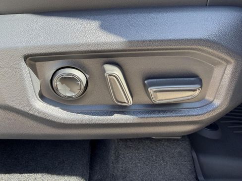 New 2026 Toyota Tundra Platinum AWD/4WD image 26