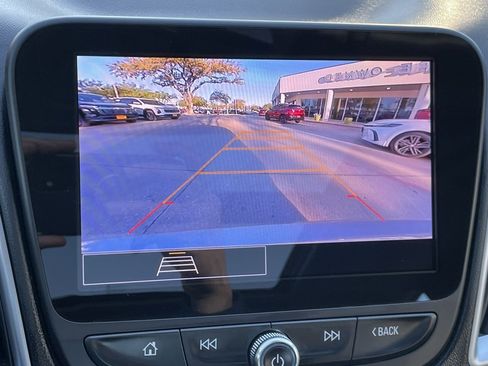 Used 2023 Chevrolet Malibu LT image 19