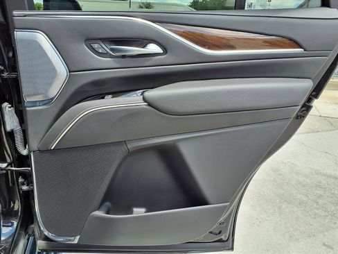 Certified 2023 Cadillac Escalade Sport Platinum w/ LPO, ONYX Package AWD/4WD image 12