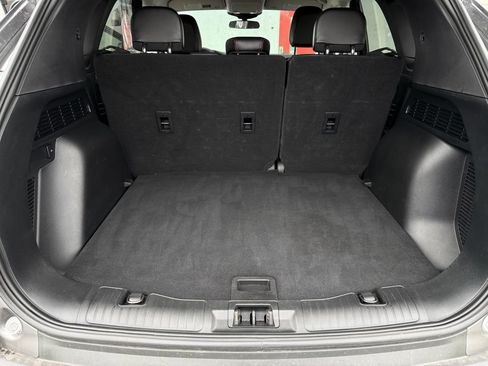 Used 2022 Ford Escape SEL w/ SEL Stealth AWD Package image 12