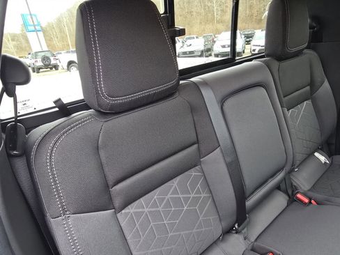 New 2026 Nissan Frontier SV image 11