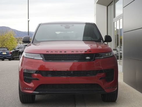 New 2025 Land Rover Range Rover Sport Dynamic SE image 5