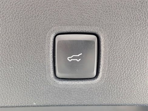 Certified 2021 Ford Escape SEL image 16