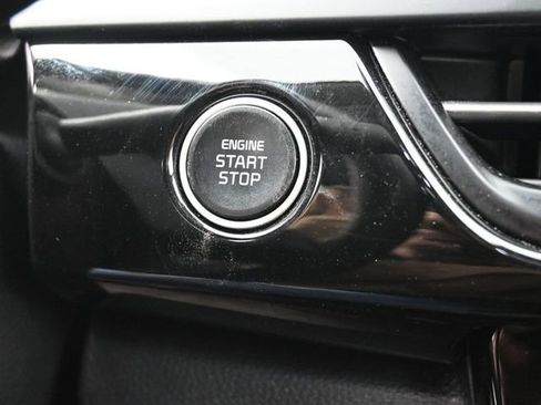 Used 2025 Kia Seltos S image 26