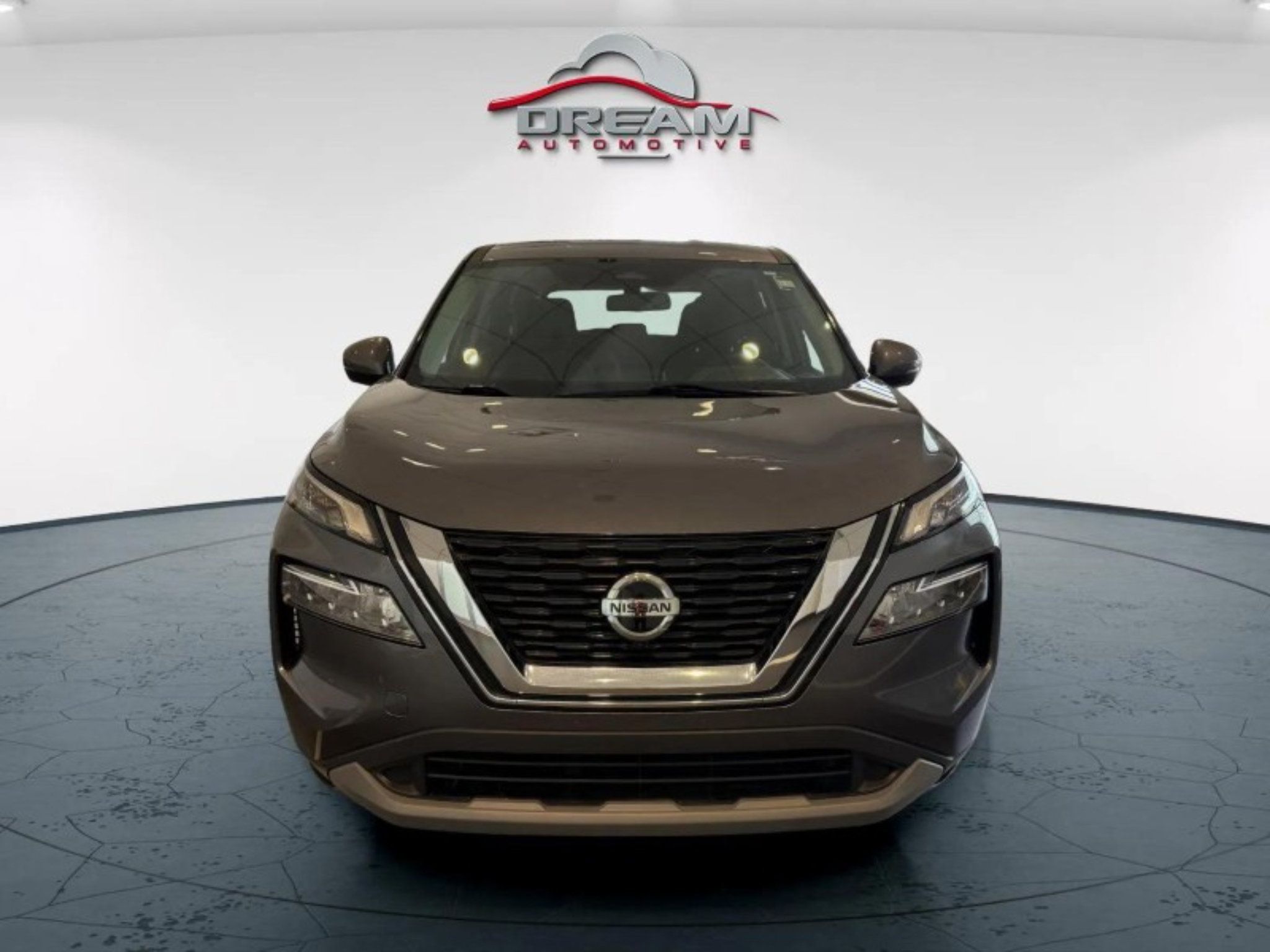 Used 2021 Nissan Rogue SV FWD image 3