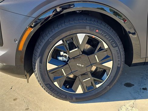 New 2026 Kia Sportage SX image 38