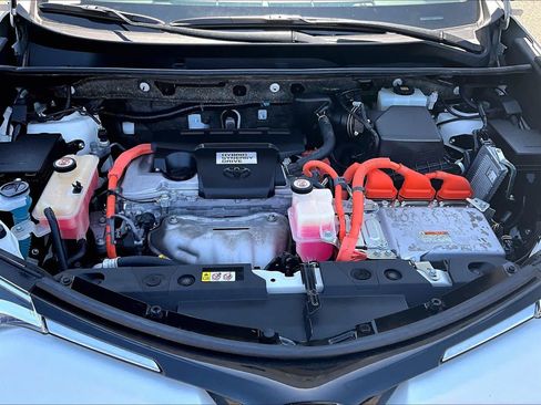 Used 2018 Toyota RAV4 Limited w/ Advanced Technology Package AWD/4WD image 31