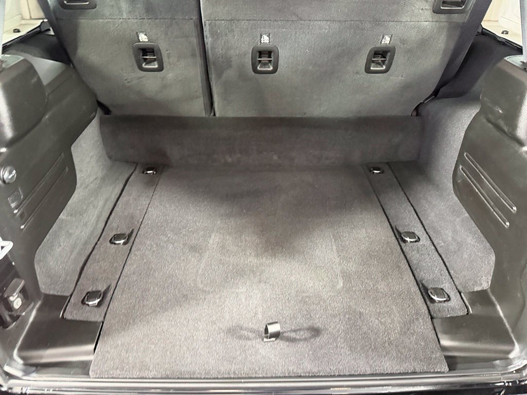 Certified 2025 Jeep Wrangler Unlimited Sahara AWD/4WD image 19
