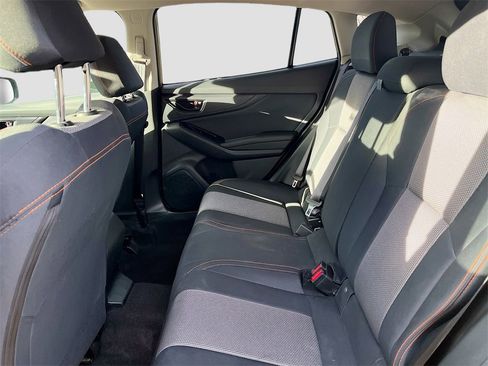 Used 2023 Subaru Crosstrek 2.0i Premium image 23