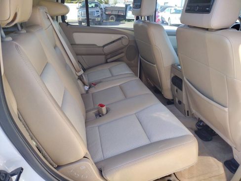 Used 2010 Ford Explorer Limited image 11