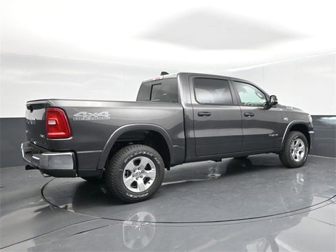 New 2026 RAM 1500 4x4 Crew Cab image 8