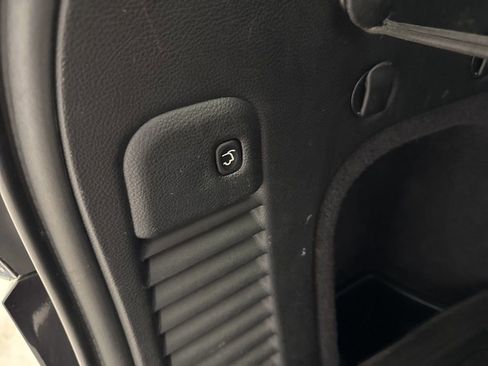 Used 2020 Jeep Grand Cherokee Limited image 5