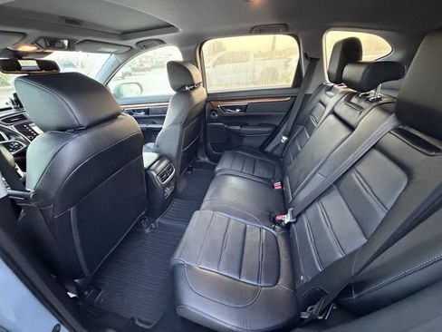 Used 2022 Honda CR-V Touring image 16